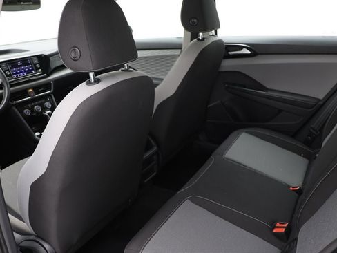 Used 2024 Volkswagen Taos S image 10