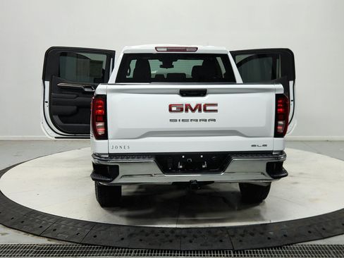 Used 2024 GMC Sierra 1500 SLE AWD/4WD image 15