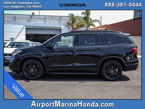 Used 2020 Honda Pilot Black Edition image 3