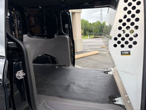 Used 2019 Ford Transit Connect XLT FWD image 44