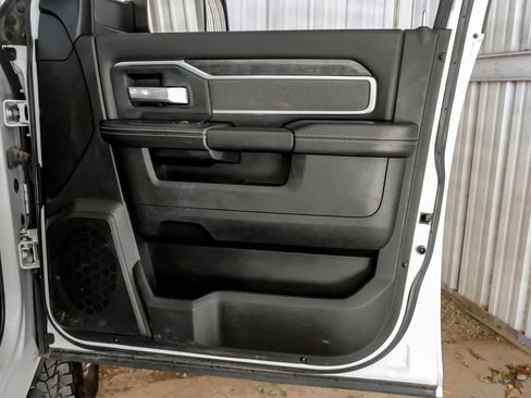 Used 2022 RAM 3500 Big Horn w/ Level C Equiment Group AWD/4WD image 46