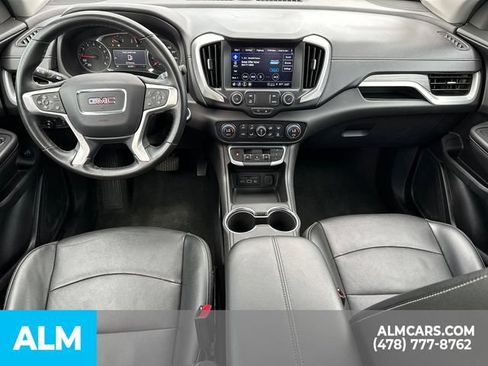 Used 2024 GMC Terrain SLT FWD image 28