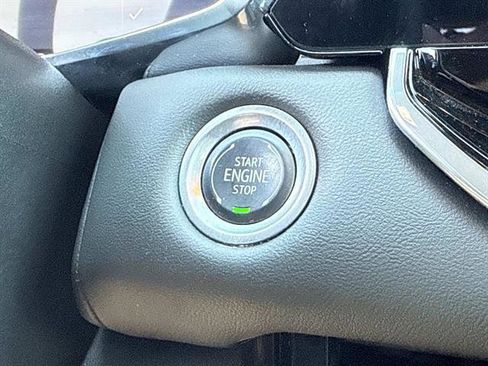 Used 2024 GMC Canyon Elevation w/ Convenience Package AWD/4WD image 23