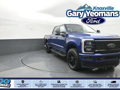 New 2026 Ford F250 Lariat w/ Black Appearance Package