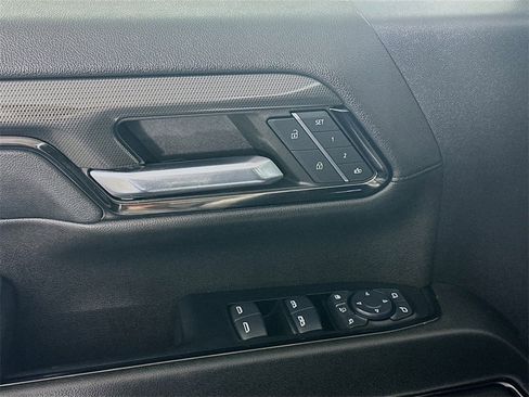 Used 2024 GMC Sierra 3500 AT4 w/ AT4 Premium Plus Package image 24