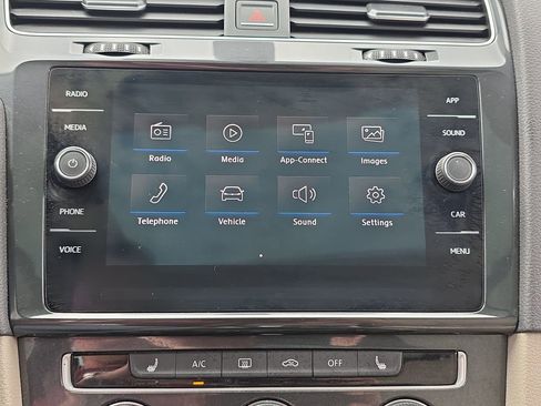Used 2018 Volkswagen Golf Alltrack AWD/4WD image 23