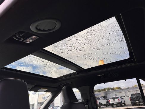 Certified 2023 Ford Explorer ST w/ Equipment Group 401A image 15