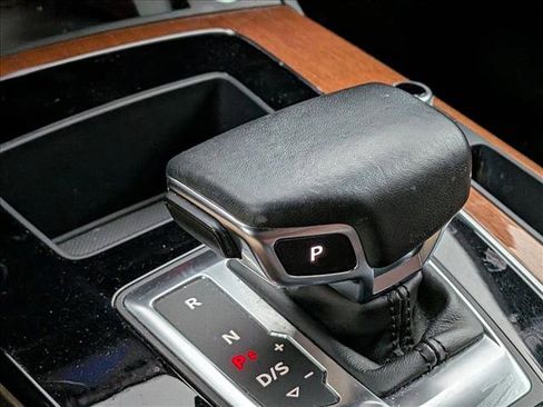 Certified 2022 Audi Q5 2.0T Premium w/ Convenience Package image 10