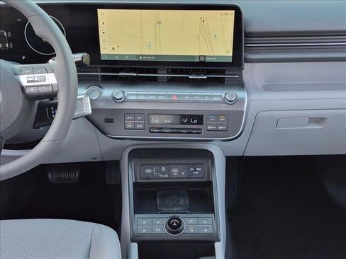 Used 2024 Hyundai Kona Limited AWD/4WD image 15