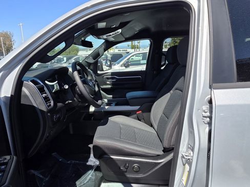New 2026 RAM 1500 Big Horn AWD/4WD image 12
