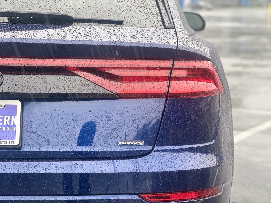 Used 2023 Audi Q8 Prestige w/ Prestige Package AWD/4WD image 5