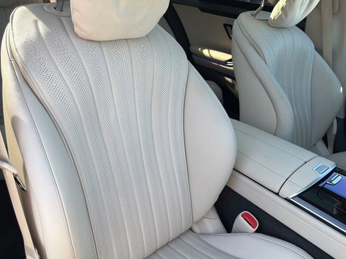 Certified 2022 Mercedes-Benz S 500 4MATIC image 56