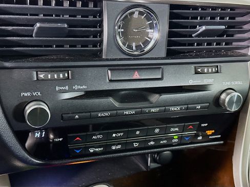 Used 2019 Lexus RX 350 FWD 4dr image 23