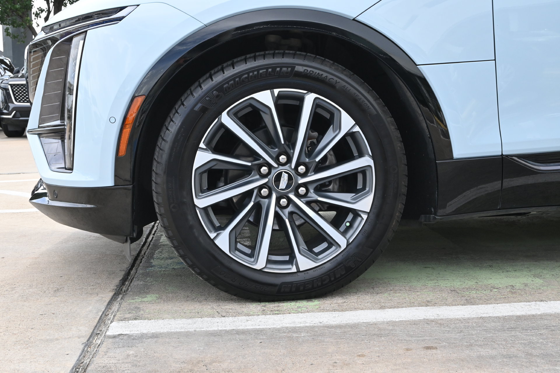Certified 2024 Cadillac Lyriq Sport RWD image 28