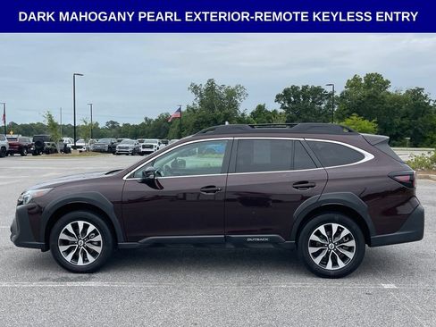 Used 2023 Subaru Outback Limited AWD/4WD image 8