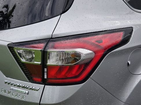 Used 2018 Ford Escape Titanium FWD image 9