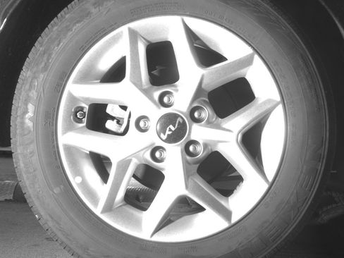 Used 2025 Kia Soul LX w/ LX Technology Package image 15