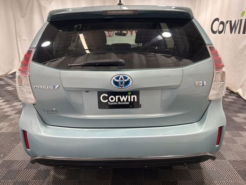 Used 2015 Toyota Prius V Three image 7