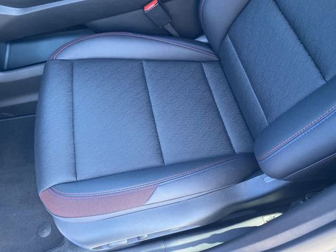 Used 2026 Chevrolet Equinox RS w/ Safety and Technology Package image 11