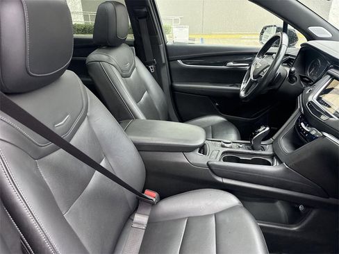 Used 2023 Cadillac XT5 Premium Luxury image 28