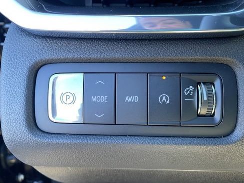 New 2026 GMC Acadia Elevation w/ Elevation Premium Package image 18