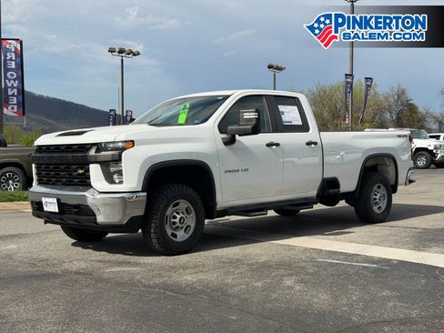 Used 2021 Chevrolet Silverado 2500 W/T w/ WT Convenience Package image 2