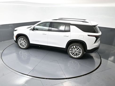 New 2026 Chevrolet Traverse LT image 40