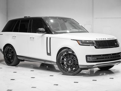 Used 2025 Land Rover Range Rover SE