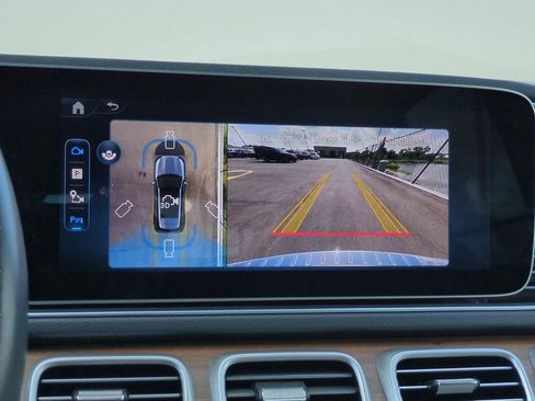Used 2025 Mercedes-Benz GLE 350 4MATIC image 18