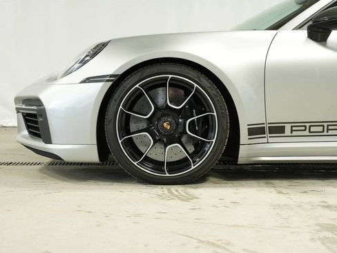 Used 2021 Porsche 911 Turbo S image 40