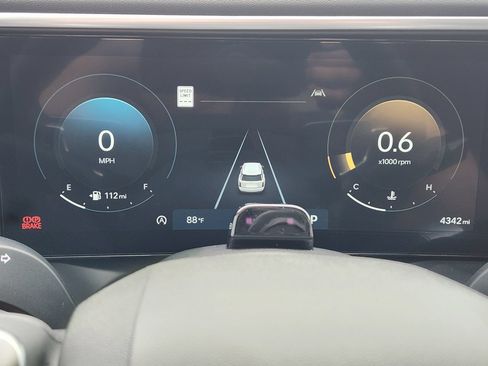 Used 2026 Hyundai Palisade SEL FWD image 13