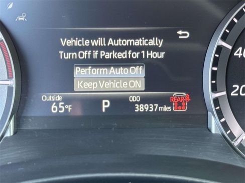 Used 2024 Toyota Highlander XSE image 13