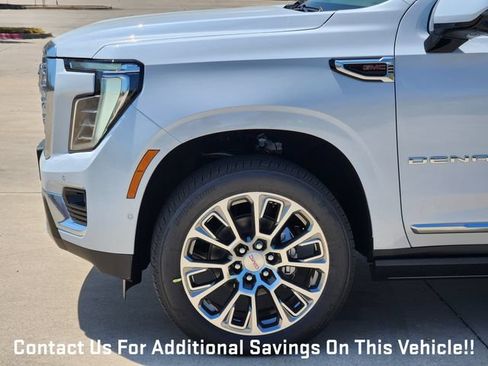 New 2026 GMC Yukon XL Denali w/ Sun & Power Step Package AWD/4WD image 5