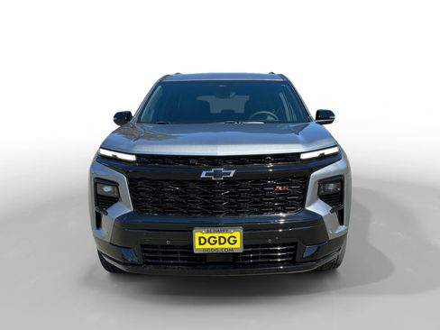 New 2025 Chevrolet Traverse RS FWD image 8