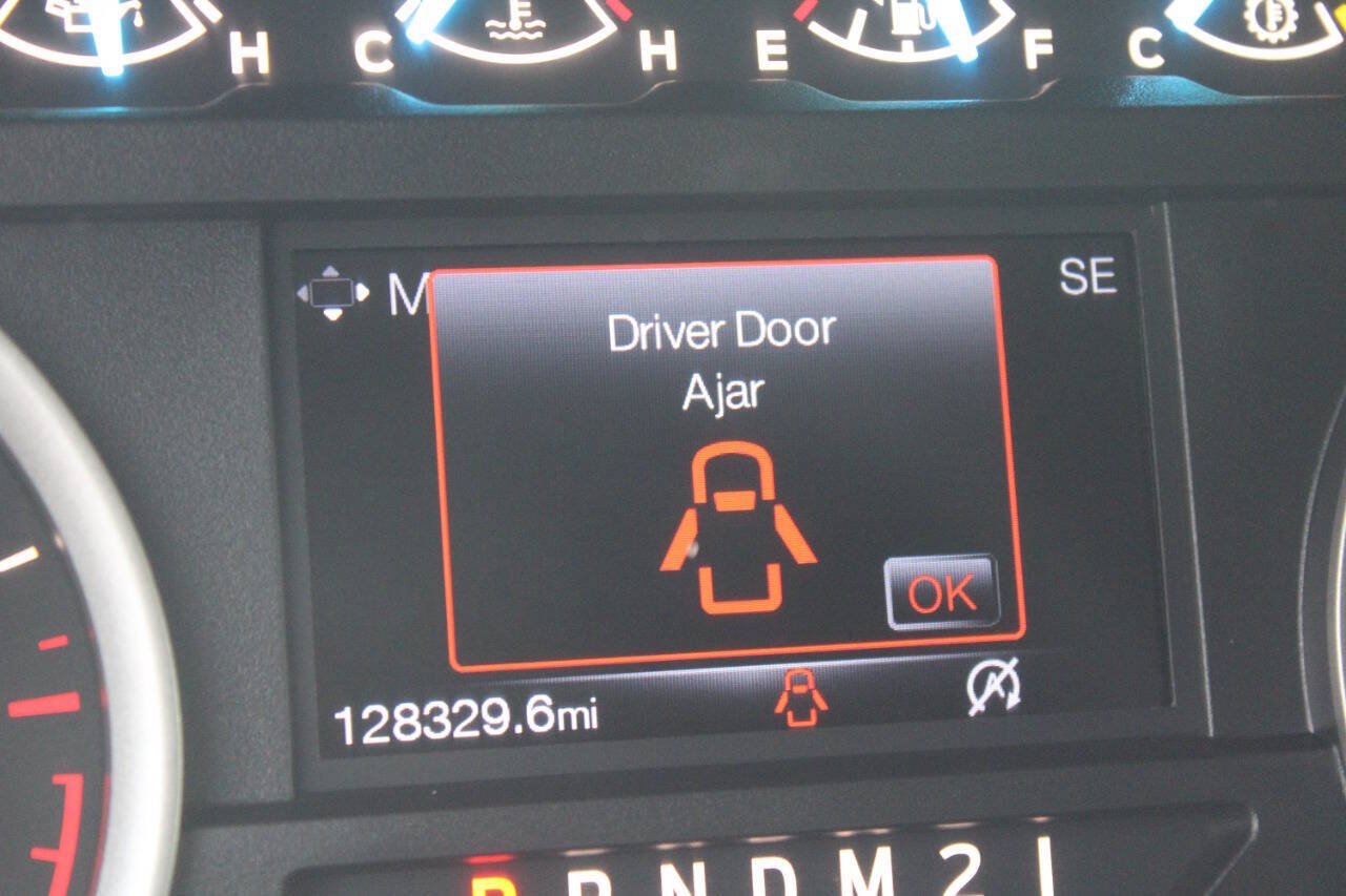 Used 2016 Ford F150 XLT w/ Equipment Group 302A Luxury AWD/4WD image 21