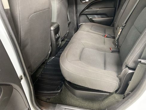 Used 2018 Chevrolet Colorado LT image 25