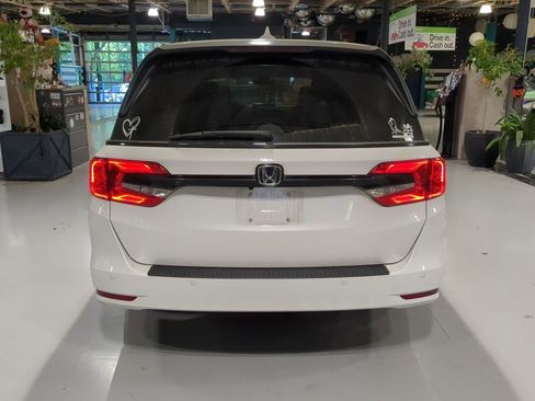 Used 2024 Honda Odyssey Touring image 8