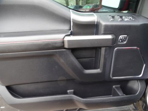 Used 2017 Ford F150 Lariat w/ Equipment Group 502A Luxury image 16