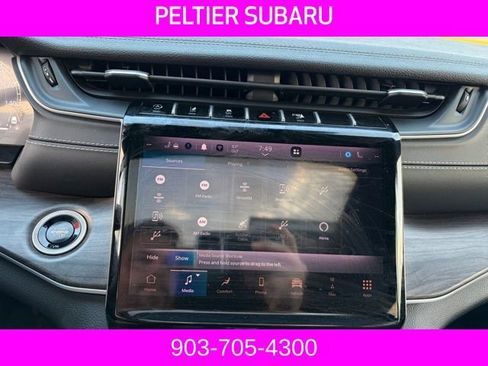 Used 2024 Jeep Grand Cherokee L Limited w/ Luxury Tech Group II image 12