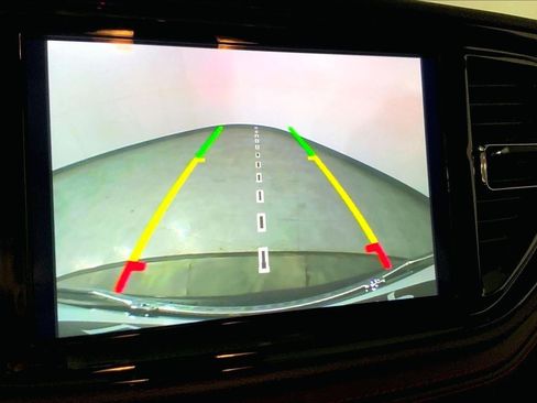 Used 2025 Dodge Durango GT image 21