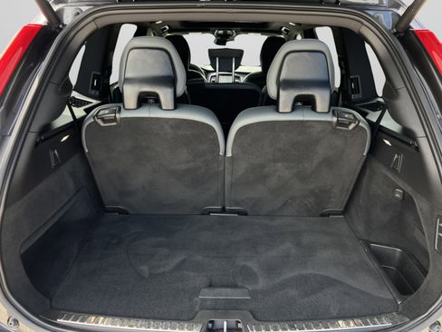Used 2024 Volvo XC90 B6 Ultimate w/ Protection Package Premier AWD/4WD image 14