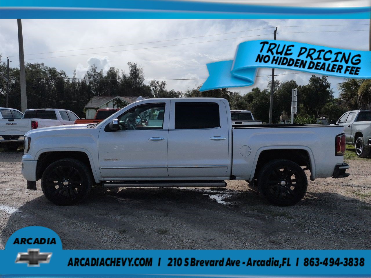 Used 2017 GMC Sierra 1500 Denali w/ Denali Ultimate Package AWD/4WD image 7