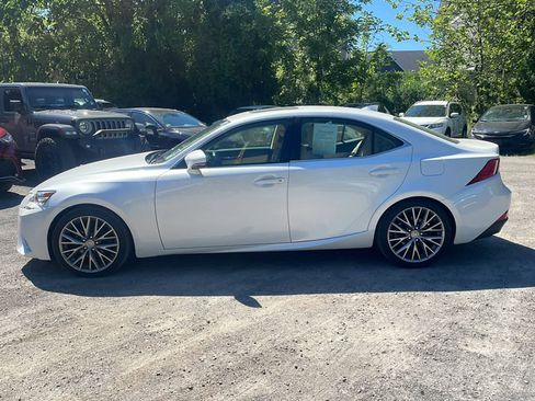 Used 2015 Lexus IS 250 AWD w/ Navigation System Package image 4