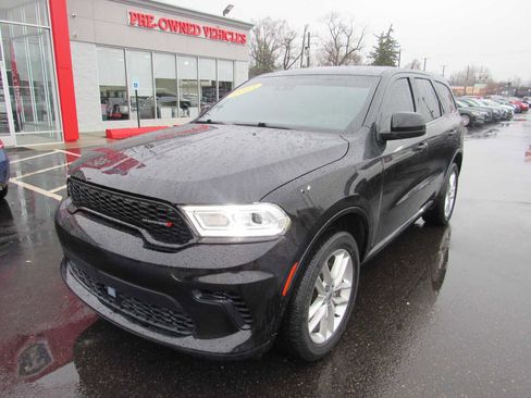 Used 2023 Dodge Durango GT image 1
