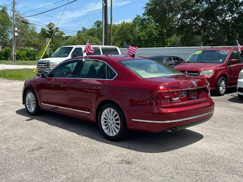 Used 2017 Volkswagen Passat 1.8T SE FWD image 8
