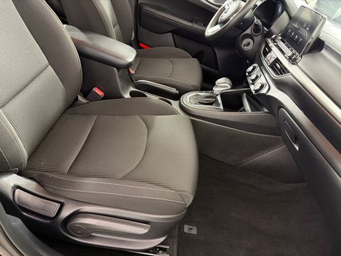 Used 2021 Kia Forte LXS FWD image 23