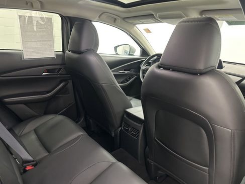 Certified 2025 MAZDA CX-30 AWD 2.5 S w/ Preferred Package image 21