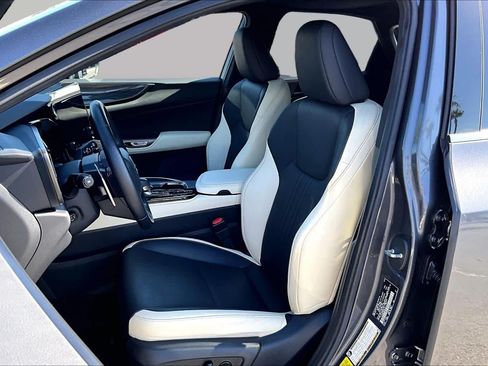 Used 2022 Lexus NX 350 AWD image 7
