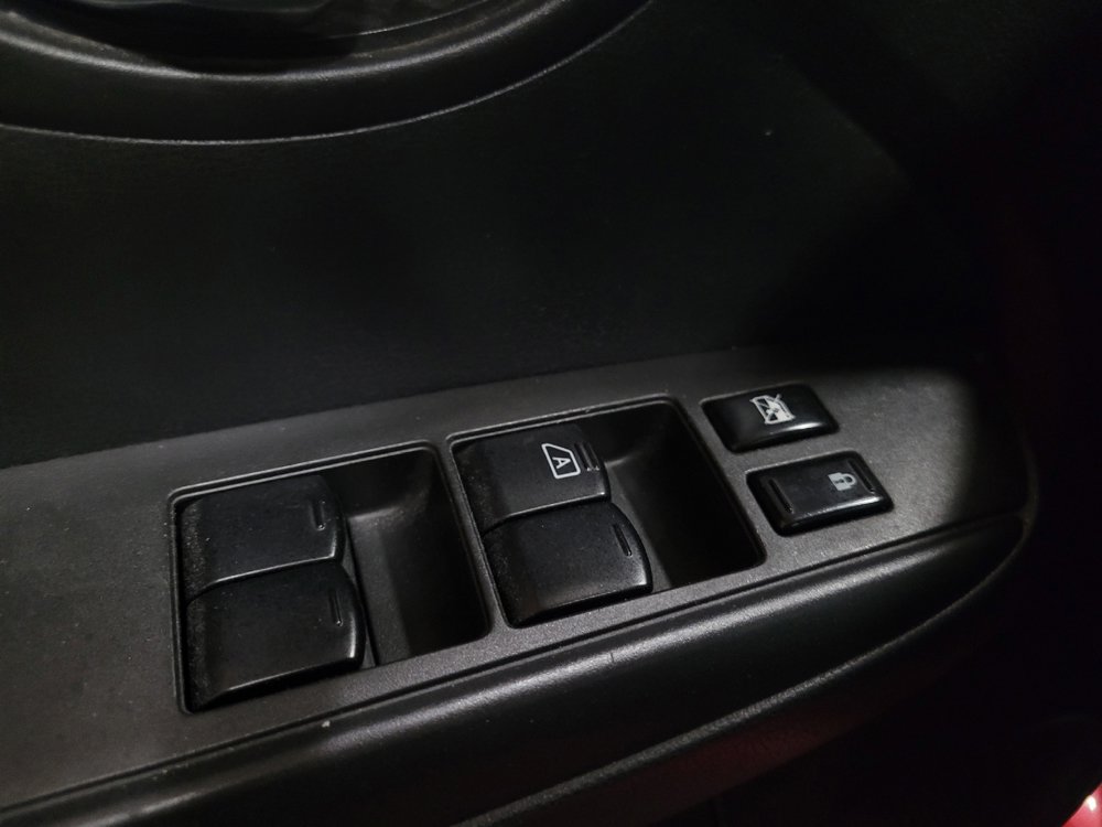 Used 2019 Nissan Versa SV w/ SV Special Edition Package FWD image 27
