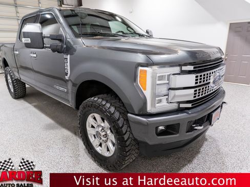 Used 2018 Ford F250 Platinum w/ Platinum Ultimate Package AWD/4WD image 6